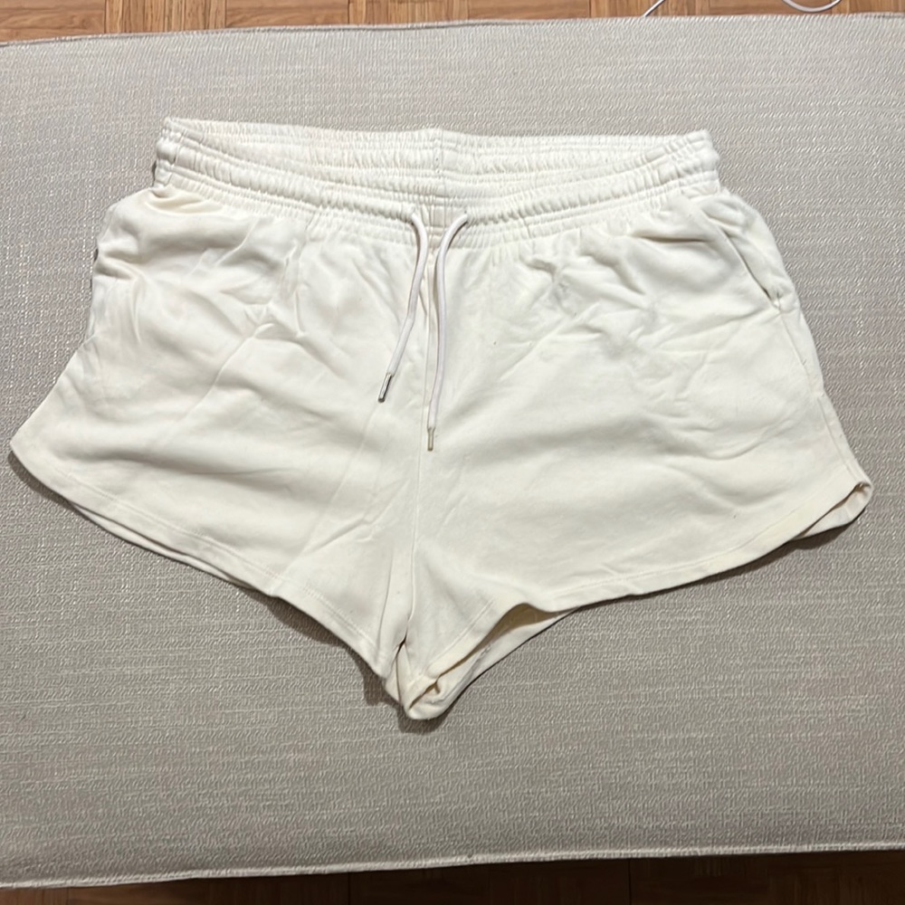 H&M shorts XL